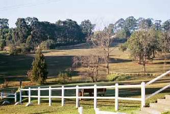 Golf_KZN's tweet photo. Course no 23 of 70 in KZN is 80km inland from Port Shepstone on the South Coast. Harding Country Club boasts an impressive 6  water hazards in its 9 holes, with 18 tee box positions to add interest. #GolfKZN https://t.co/9iuaVxWGDE