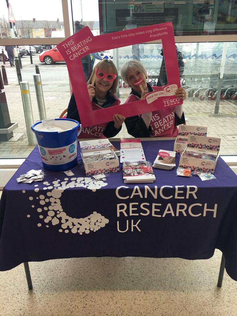 durham_extra's tweet photo. Durham Extra turned pink at the weekend in support of @CR_UK and raised over £250! Thank you to everyone for joining in and donating and thank you to the lovely volunteers! #thisisbeatingcancer #raceforlife #tescoturnspink https://t.co/wWHf84ShRQ