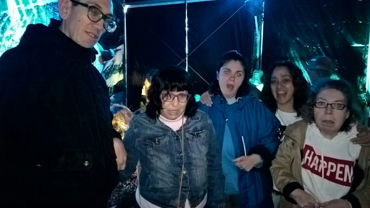 FNSCamino's tweet photo. Un grupo de usuarios de la #RESCONSC visitó la Dino Expo XXL - https://t.co/U2ZOuER3Wj https://t.co/5ytxUthKWB