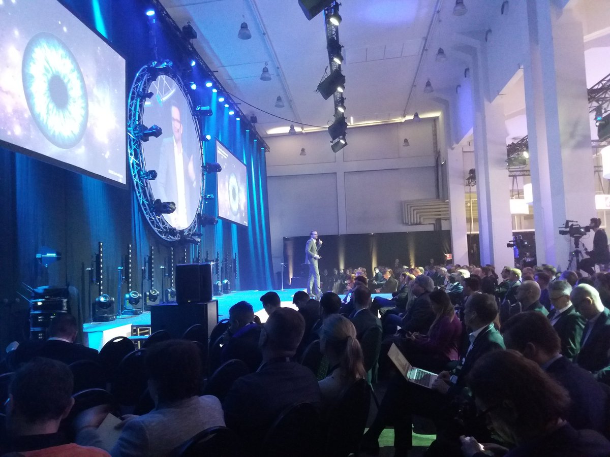 big_nordic's tweet photo. Making digital transformation real - how IoT helps our customers to gain more, Benjamin Vernooij, Dell EMC #nordiciotweek https://t.co/AV9vj9vWKV
