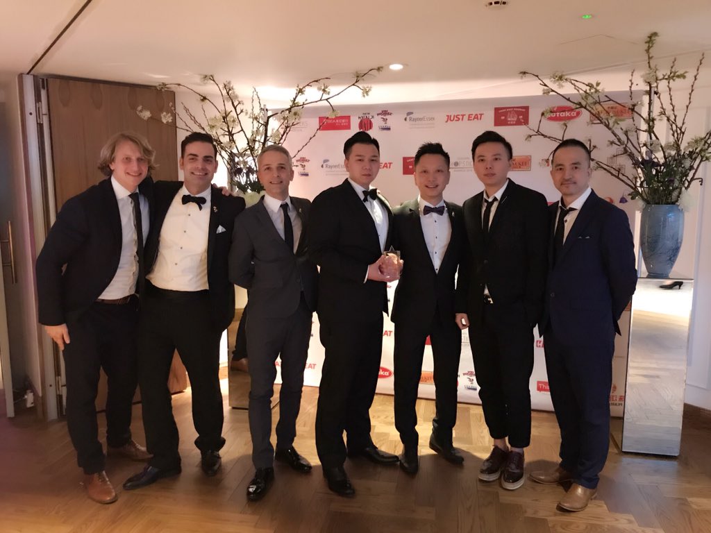 andrew_j6's tweet photo. Incredible night at @TheGCAwardsUK where we picked up the Best Newcomer Award for @DragonInnLondon! Well done team you are #awesome #TheBestNewcomer #awardsnight @Samphirechicks Thank you @lucylocket72 and @sasarcola for organising such an #prestige #event https://t.co/n4udANBEVe
