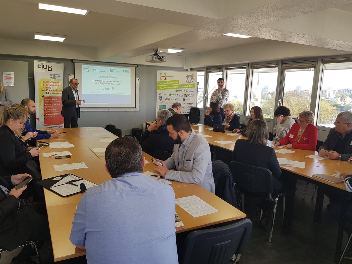 ClubTechnopole's tweet photo. [#MatinaleDexpertise]
Début de la Matinale co-organisée par le @ClubTechnopole et @MetzCescom57 en partenariat avec @BPALC
"Comment bien gérer son stress et s'éloigner du burn out ?" par @StephaneMasson  #coachplus https://t.co/VOFldPsMgL