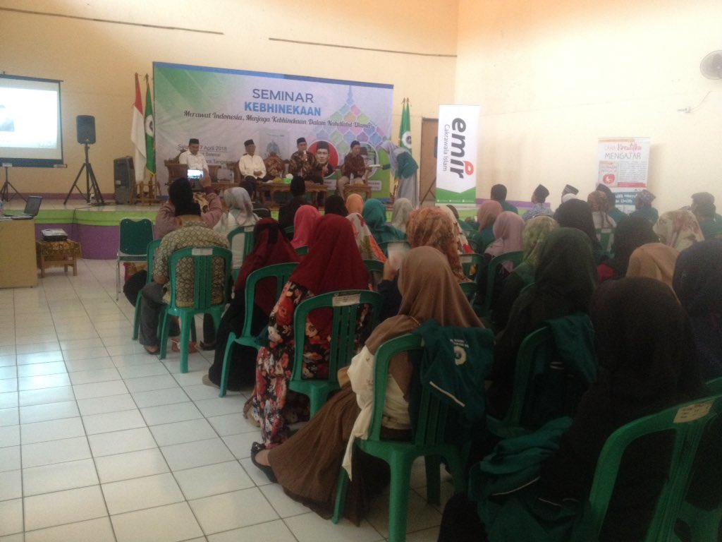 inf_indonesia's tweet photo. Seminar Kebhinekaan-Bedah buku 'Miqat Kebhinekaan' karya Sekjen PBNU Pak @Helmy_Faishal_Z ' di Kampus STISNU Kota Tangerang, Selasa (17/4). https://t.co/ML0UroL6VF