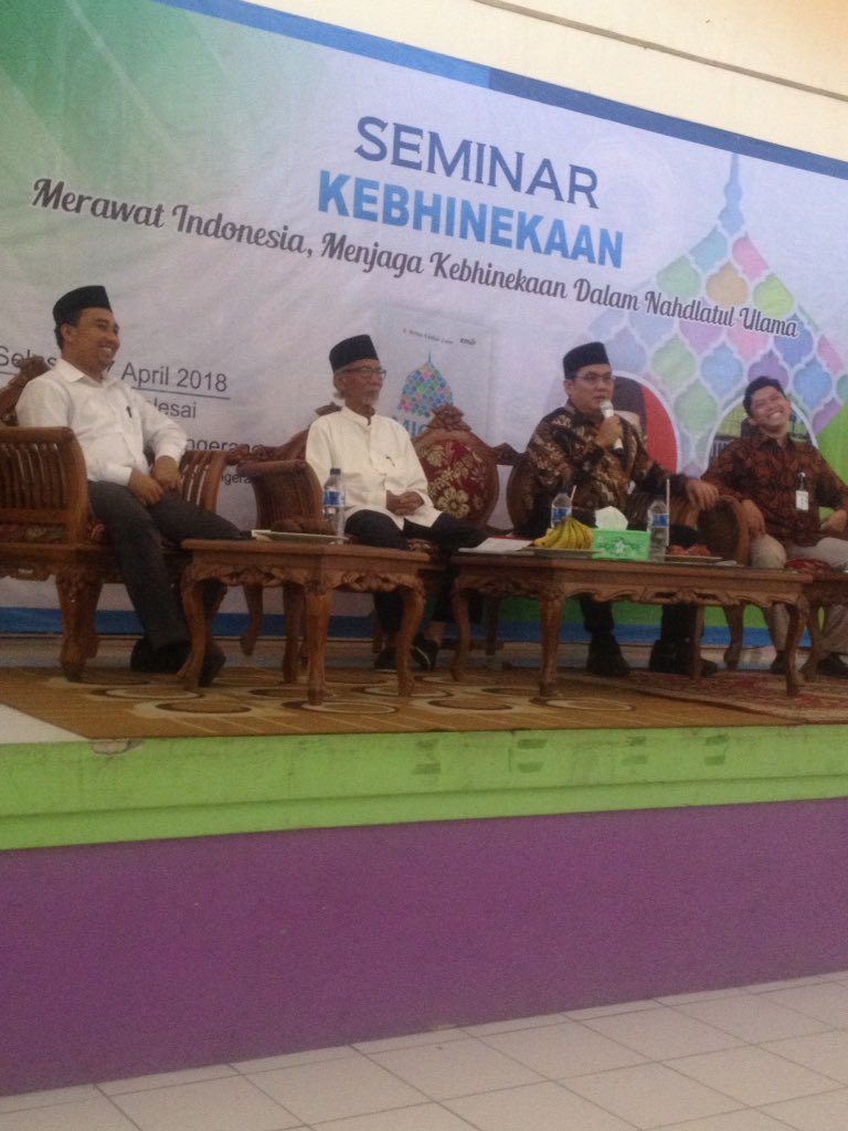 inf_indonesia's tweet photo. Seminar Kebhinekaan-Bedah buku 'Miqat Kebhinekaan' karya Sekjen PBNU Pak @Helmy_Faishal_Z ' di Kampus STISNU Kota Tangerang, Selasa (17/4). https://t.co/ML0UroL6VF