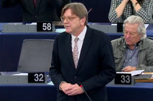 M_Escurat's tweet photo. "N'hésitez pas. N'abdiquez pas. En 2019, une génération Europe qui demande de l'audace sera au Parlement européen et va vous soutenir.

De l'audace, encore de l'audace, toujours de l'audace. Et l'Europe sera sauvé." #FutureOfEurope https://t.co/RqLCfmPBi3