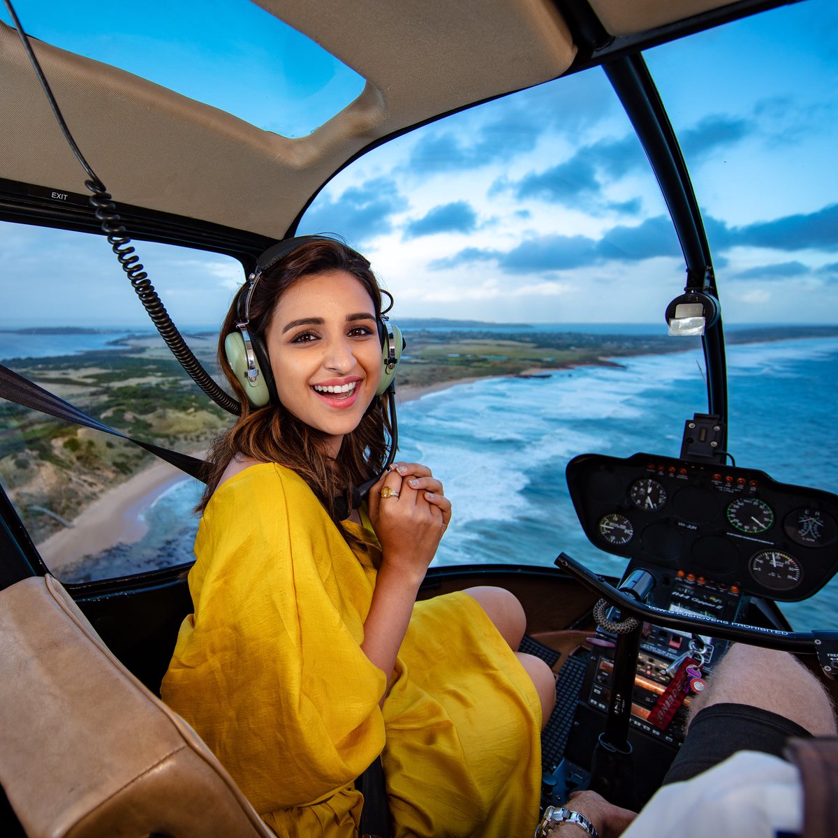 Still can’t get over this gorgeous view!!! <a href="/phillipisland/">Phillip Island</a> you have my heart. ❤️#PhillipIslandHelicopters @melbourne_in <a href="/Australia/">Australia</a> <a href="/tiltshiftcrew/">thetiltshiftcrew</a>