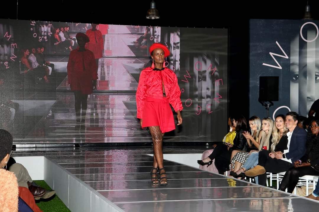 missmelaninsa's tweet photo. Who would I choose if bot self. #ChooseDay I love myself deeply. I am in harmony with self. #TuesdayMotivation I am #missmelaninSA #missmelaninsa #goddiscovered #grateful #modelnotes #OrigiNation #winningmodel #vegan #nature #veganmodel #LoveWins https://t.co/xfxkpNQPCr