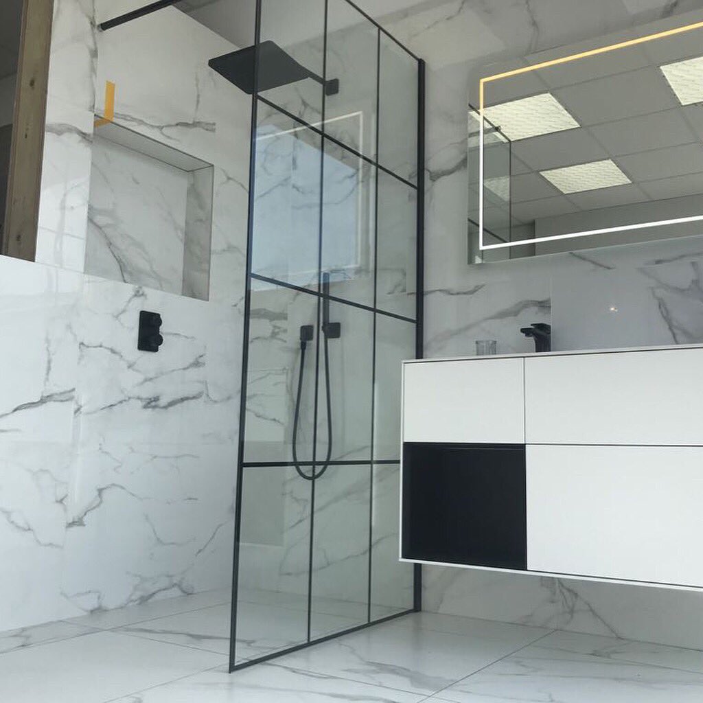 WCONE1's tweet photo. Elegance and luxury from our new displays at our Bromley showroom!!! Featuring some amazing new products from villeroy and boch for 2018!! Villeroy and boch MarmoChic Tile and finion sanitaryware and furniture .. WOW factor! @WCONE1 @MatkiShowering @VilleroyBochUK @hansgroheaxor https://t.co/NqCpodBEys