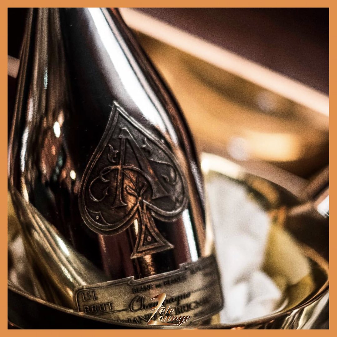“I only drink Champagne on two occasions, when I am in love and when I am not” – Coco Chanel
.
.

.
#drinks #drink #champagne #fasion #armanddebrignac #picoftheday #champagnequotes #bubbles #cocochanel #teastartsandtails #upminster #essex