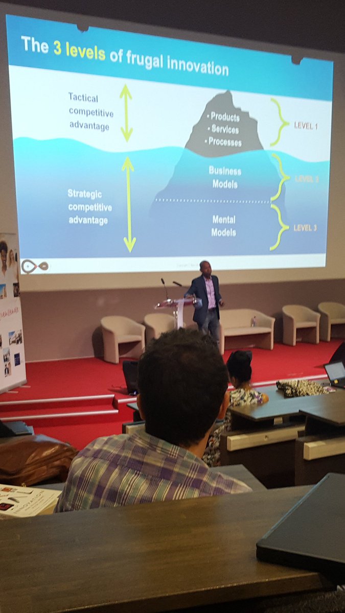 ManonDarantes's tweet image. Navi Radjou a MBS sur le thème de la frugal innovation : doing more (and better) with less, sujet intéressant et d&apos;actualité pour un développement de  produits davantage durable.
@startup_mbs @Montpellier_BS #startup_mbs