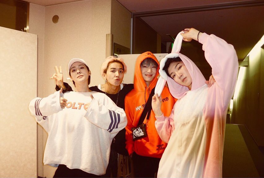 HOONinthePINK's tweet photo. Pink bunny realness 🐰 
Jinu approves 👍🏻 

#SEUNGHOON 
#WINNER_EVERYD4Y 
#이승훈 https://t.co/cSottKZctU