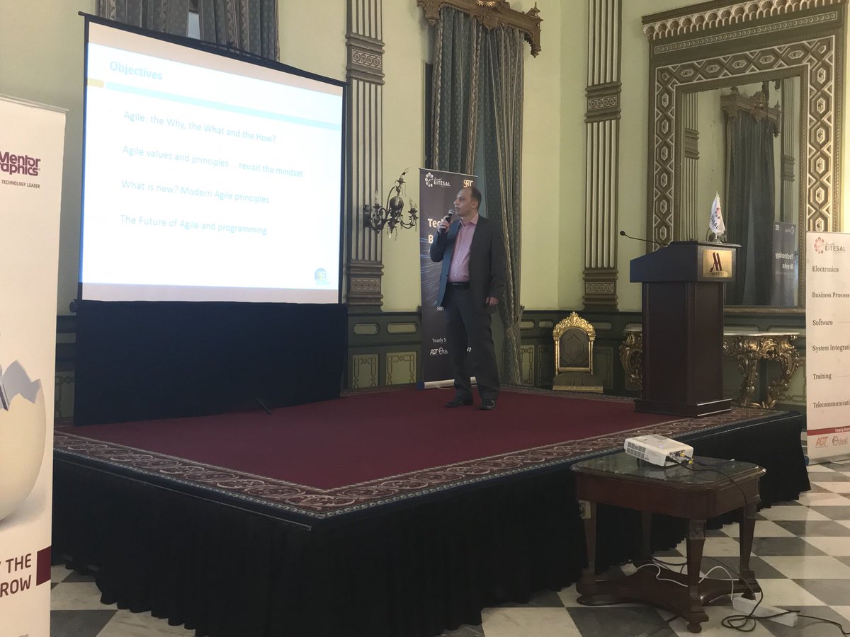 EgyptInnovate's tweet image. “A lot of people use Agile because it’s the trend.” 
Hisham ElAzab, senior consultant @ITIDA explains at #TechBreaks