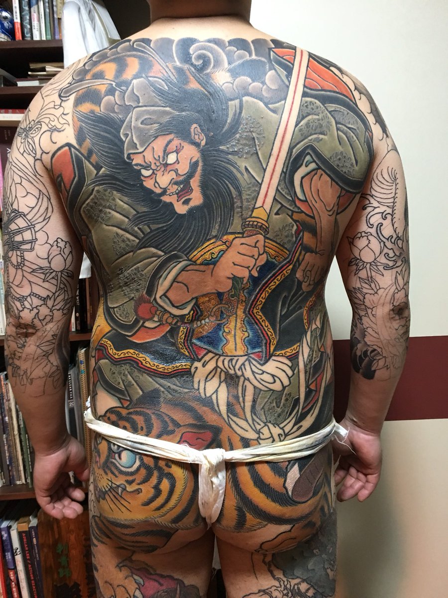 彫和舜 Washun いよいよ明日目が入ります Tattoo Japanesetattoo Irrzumi Wabori タトゥー 刺青 和彫り 背中一面 鍾馗 三軒茶屋