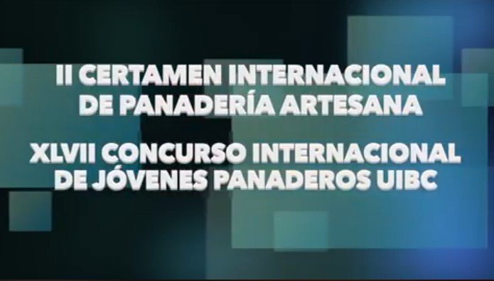 UIBC_'s tweet photo. While the young bakers were competing at the 47th UIBC International Competition of Young Bakers in Valencia the professionals were giving masterclasses https://t.co/tifncmnSz6 @PanaderosCV 👨🍳👩🍳🔝 #UIBC2018 #CertamenInternacionaldePanaderíaArtesana @CEOPAN1 @Feria_Valencia https://t.co/coMJqZKqSv