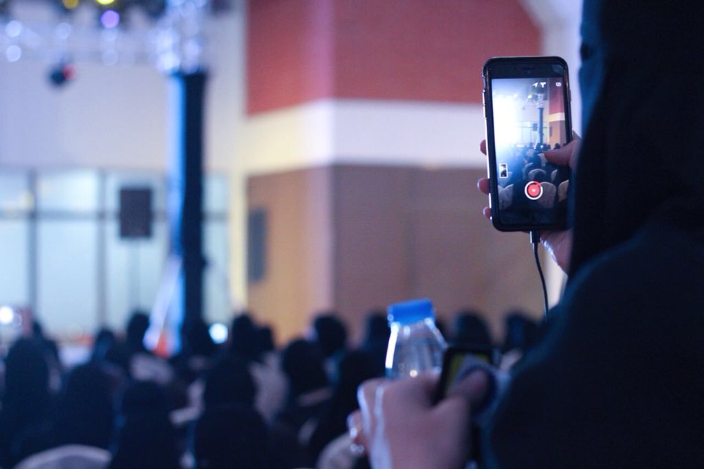 behancemed's tweet photo. #صور 

المواهب الفنية التي جعلت #بيهانس_المدينة 
تتألق بفن ومواهب شهدتها #المدينة_المنورة 
في 14 ابريل ❤️

تصوير | @1FedaFahad https://t.co/fjPtpqqDLB