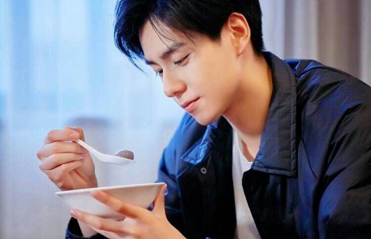 ohlalabyee's tweet photo. FUCK HU YI TIAN FOR BEING SO PERFECT!!!

💖💖💖💖💖 https://t.co/fQgI0CU5nA