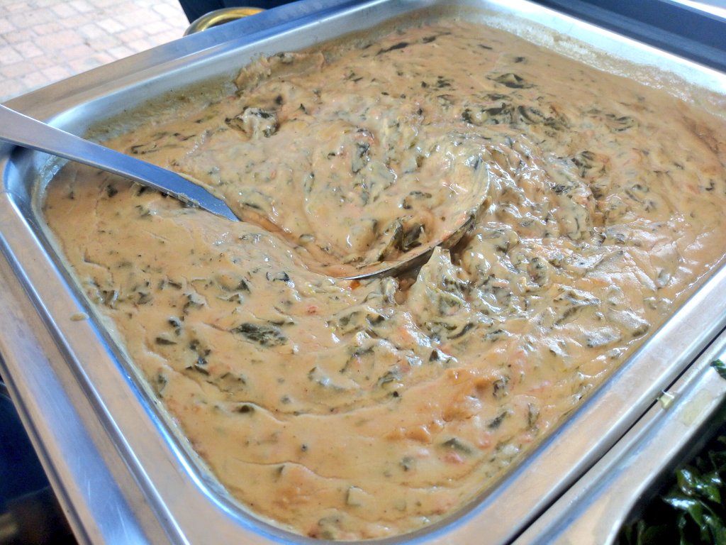 LegendsKla's tweet photo. @joeljjemba @mnagasha @Lwasas_child @Omulungi_Hawt @TushabeHilda @jesuiskiden Tubalinze...
Good Food equals, Good Vibes...
#LegendsFood #LegendsBuffet #LegendsBar.
Order for home and office delivery with @JumiaFoodUG Or @SimbaFood
Or call 0775643513
We are located off the Lugogo Bypass. For more info, follow us on Twitter, Instagram and Facebook https://t.co/1c4NRBHlvR