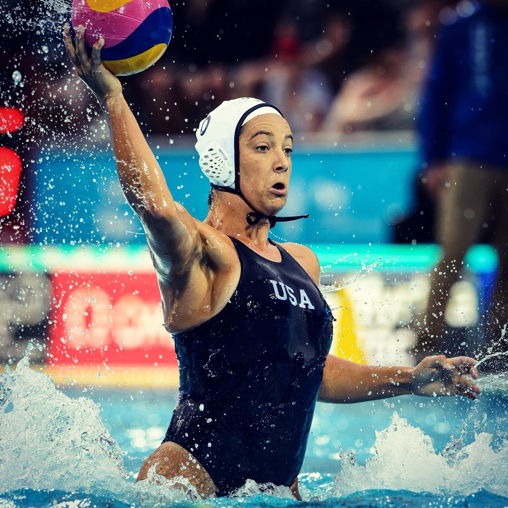 maggiesteffens's tweet photo. @sandicheekspv Never afraid to show my #monkeyface or #waterpolowednesday “beautiful” action photos! Being intense and in the moment is what matters more than a pretty face 👊🏼 #fightface https://t.co/yGo3p01PIC