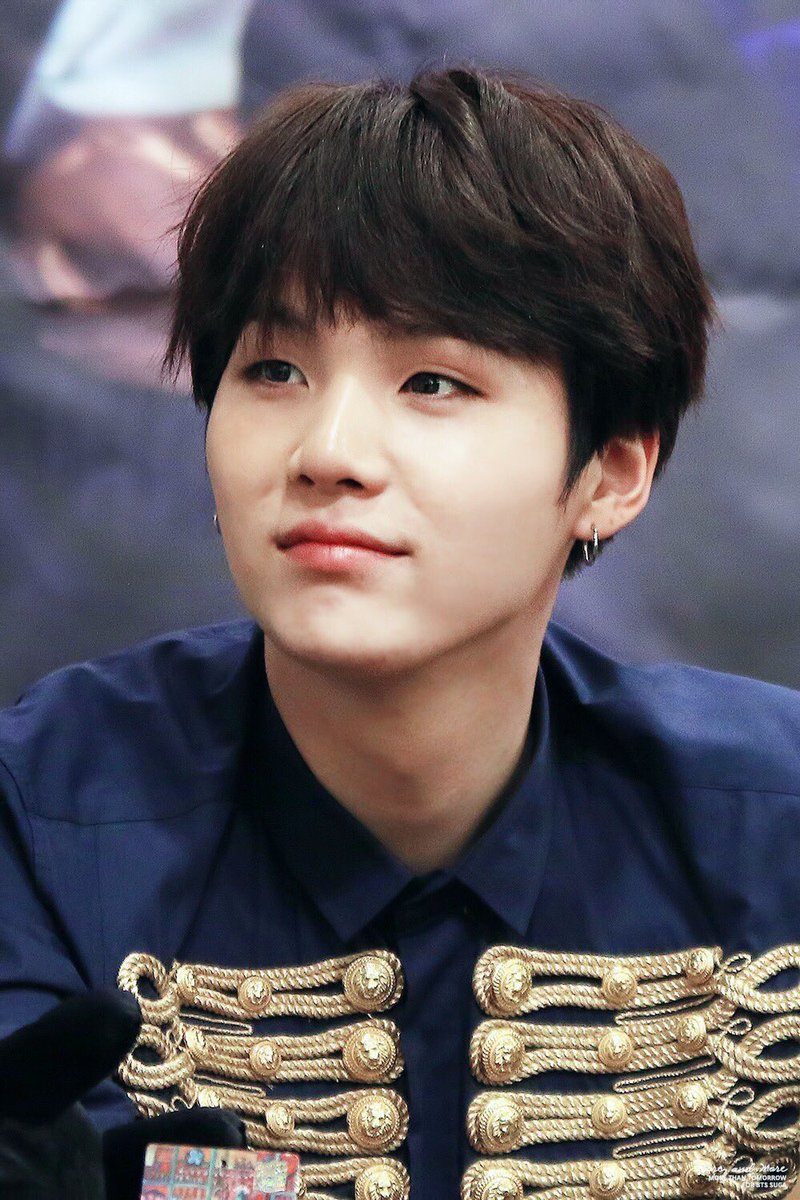pvrpletae's tweet photo. #THOSFansBTS17A https://t.co/JE7vIiu3cN