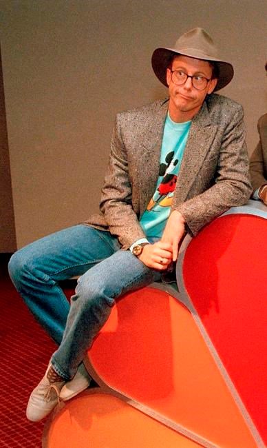 'Night Court' star Harry Anderson, 65, found dead in home: bit.ly/2JSBdKC https://t.co/WoAy6YZP3S