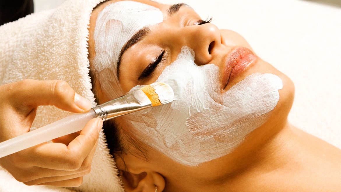 beautivilleuk's tweet photo. Treat yourself or a loved one to a combination treatment. 
Back Relief Massage plus Dermalogica Facial 90 mins £55 
Neck &amp; Shoulder Massage plus Dermalogica Facial 60 mins £40. 
Vouchers available in store. 01843296870 #facial #massage #nails #Margate #relaxation https://t.co/gBaqvxXpVJ