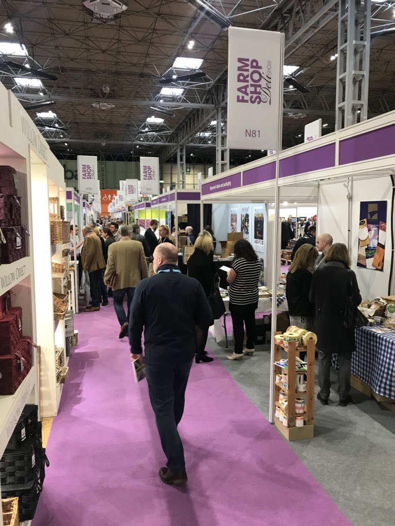 PaperworkPrint's tweet photo. Wow! It’s even busier today at the #FSD2018 - we would love to meet you and see how our #labels can help improve your #brand! #TuesdayMorning https://t.co/SBowsT98qd