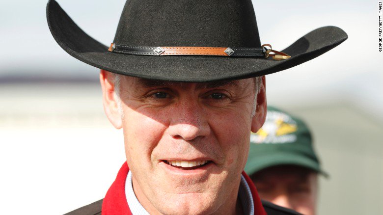 CNN's tweet photo. Interior Secretary Ryan Zinke refers to himself as a geologist when he promotes oil and gas drilling policies. That's a job he's never held. https://t.co/DtOYozUDC6 https://t.co/j0UzSXhaHy