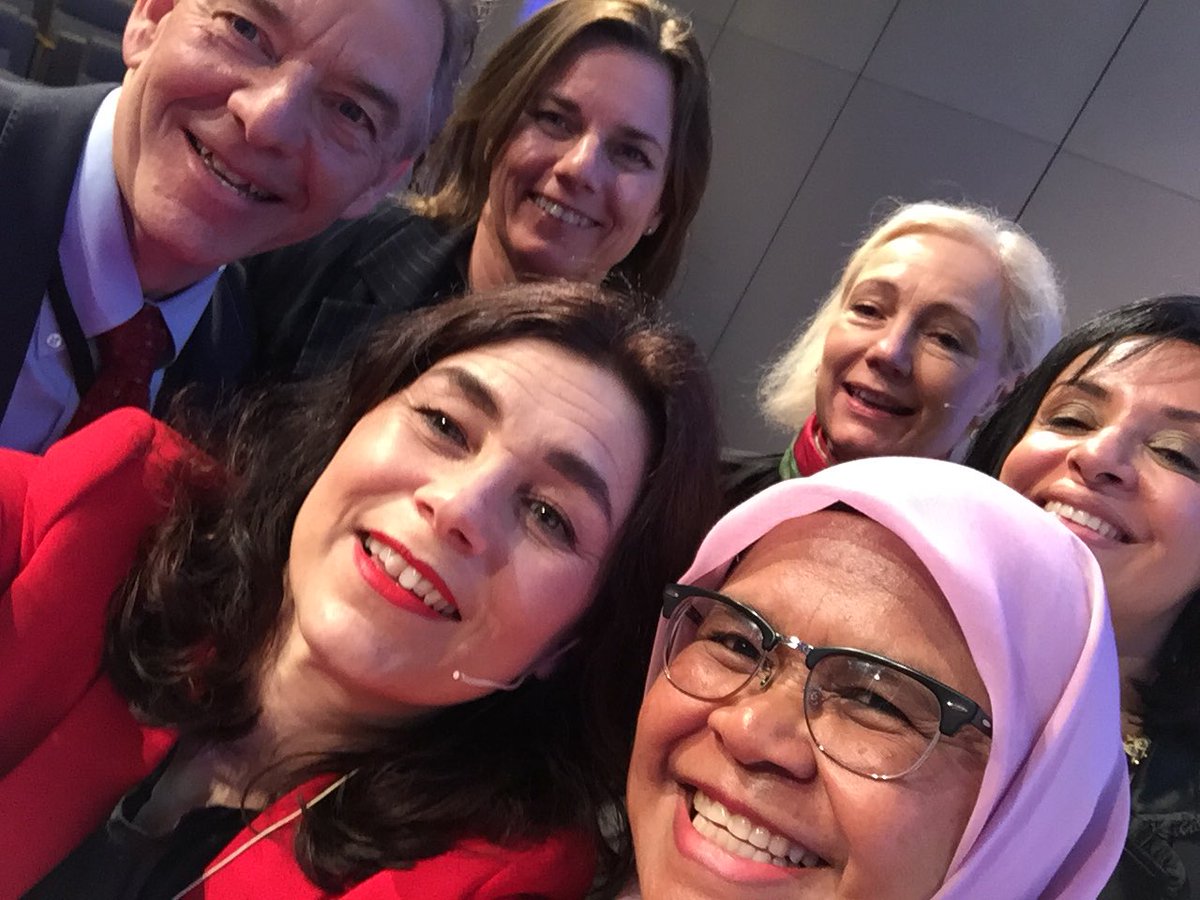 EHstad's tweet photo. Fantastic panel hosted by @IsabellaLovin. Roundtable on women empowerment and SDG. How to connect? What do we need? Statistics, partnership and good thinking. Thank you all!@CharlottePetriG @OECD #GenderEqualforum @Sida @SidaCarin @UlrikaModeer https://t.co/TntrH9FRXh