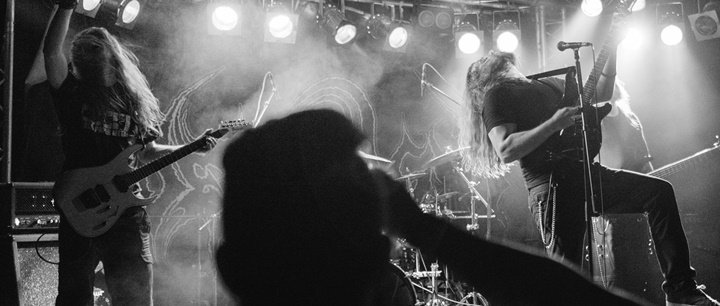 Friedhofmag's tweet photo. #Nonexist publican nuevo lyric vídeo con la colaboración de Mikael Stanne y Chris Amott. https://t.co/cIHmEuAcQp #DeathMetal #ThrashMetal @MiklStne https://t.co/UHIKzsyb9O