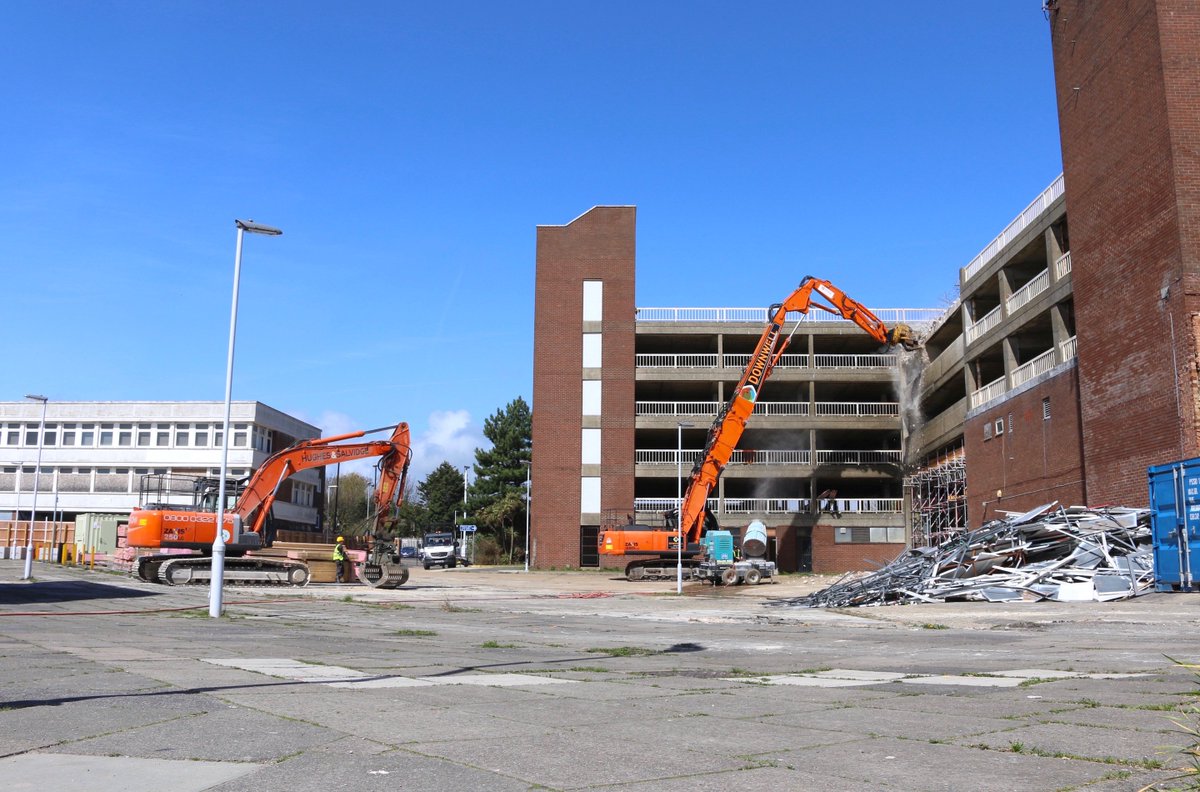 Demolition of Teville Gate is well underway...

With the power to the site being cut-off towards the end of last week, contractors can now begin demolishing the third floor of the car park.