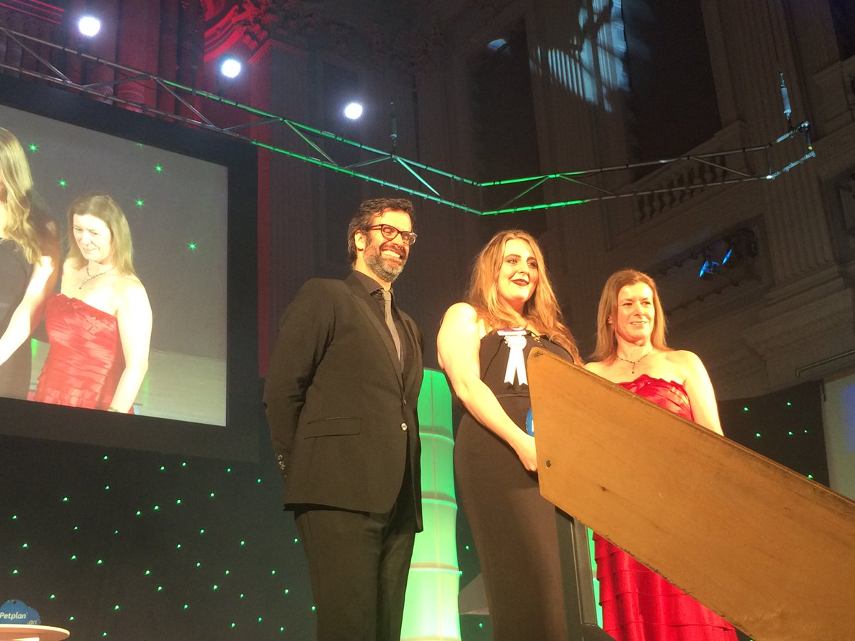 SurreyVet's tweet photo. Huge congratulations to @SurreyVet partner practice @SandholeVets for winning #vetpracticeoftheyear at the recent @PetplanUK awards.  Also to fourth year student @zoenalborczyk for winning a prize for her research work with @neurovet_clare https://t.co/KcO4K5nZ6g