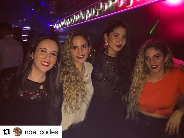 AndenMalaga's tweet photo. 🚂💨 Hay tiempo para todo, y los fines de semana son para disfrutar 🎉
😘👉 @noe_codes ・・・
Mis juristas guapas, no todo es estudiar 💃🏼
.
.
.
.
.
#andenmalaga #andeneras #discotecaANDEN #andeneros #Malaga #MalagaCentro https://t.co/9sas0daoHy