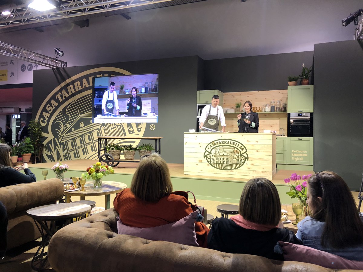 MiquelAntoja's tweet photo. Ayer estuvimos en la feria @AlimentariaBCN elaborando dos recetas con masa de hojaldre de @C_Tarradellas ¡Muchas gracias a los todos los asistentes y al equipo de Casa Tarradellas por confiar en mi! https://t.co/qcxhO942Oz