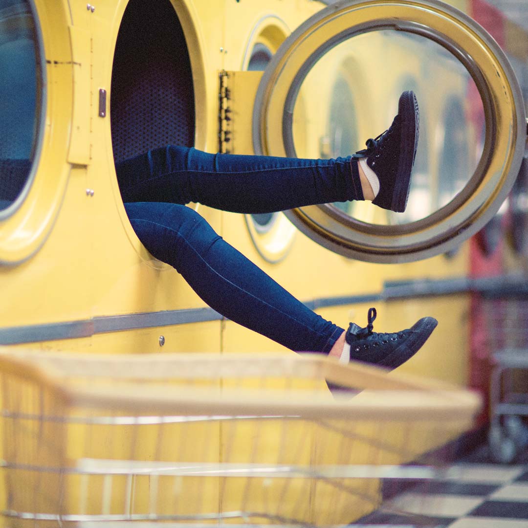 SILENT WORLD con <a href="/Landladyband/">Landlady</a> <a href="/sensacionalband/">Sensacional</a> @DanteDecaro <a href="/CalaVento/">Cala Vento</a>  <a href="/wildfursounds/">Wild Fur</a> <a href="/deep_cuts/">DEEP CUTS</a> @hello_BOYO_ <a href="/smallforwardla/">Small Forward</a> <a href="/stoneriderband/">Stonerider</a>  <a href="/OddBeholder/">Odd Beholder</a> tapeonme.com/#!/silent-world #justpushplay