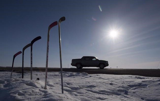 Son of former Oilers player one of 4 Broncos to be mourned at Edmonton memorial: bit.ly/2HvVwPx https://t.co/1IvoXTES5J
