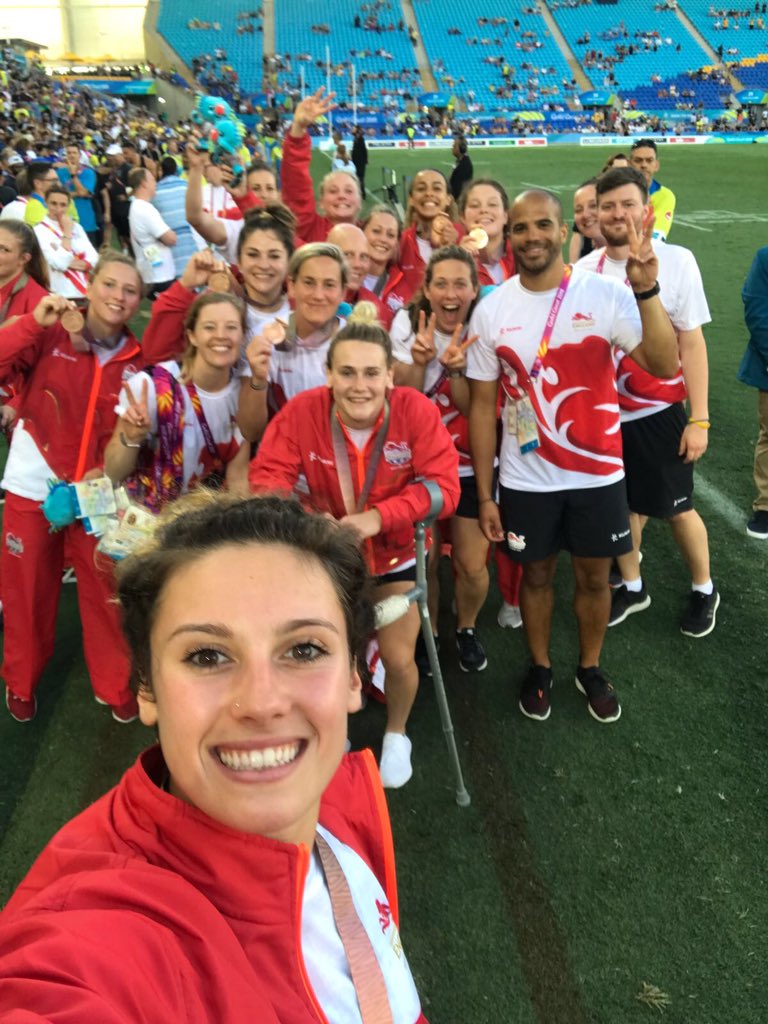claireallan13's tweet photo. As One. My team ❤️✨🥉 @gc2018 https://t.co/qzozxnoma7