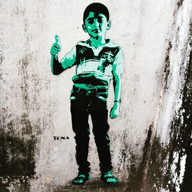 ericmora82's tweet photo. #graffity de #buenrollo firmado por #tona y visto en una #pared de #fortcochi https://t.co/Ze61lLaEg0 https://t.co/gVIWw5k9up