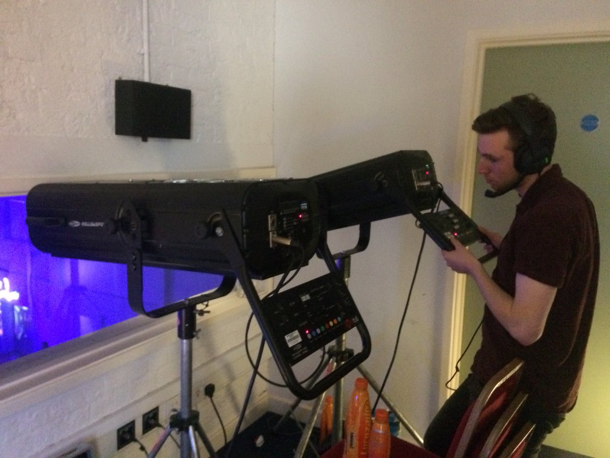 Adam_G_TV's tweet photo. Show week done at @DerehamTC with DOSYTCO for CATS on the Follow-spot https://t.co/1X8ey6AmkO