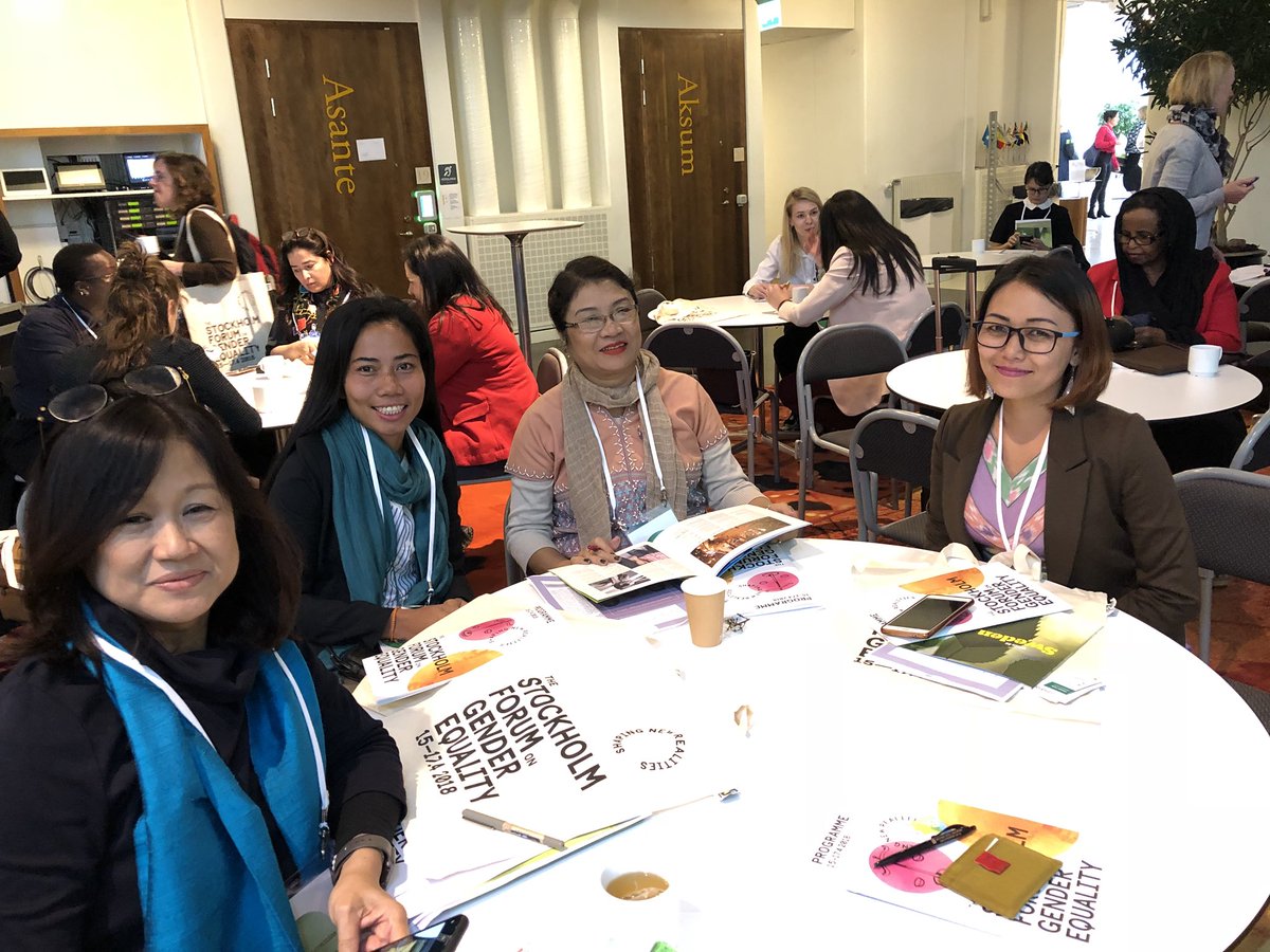 chitjuan's tweet photo. @BabetteResu and our new friends from Myanmar and Cambodia at #StockholmGenderForum https://t.co/wcGglNcgMf