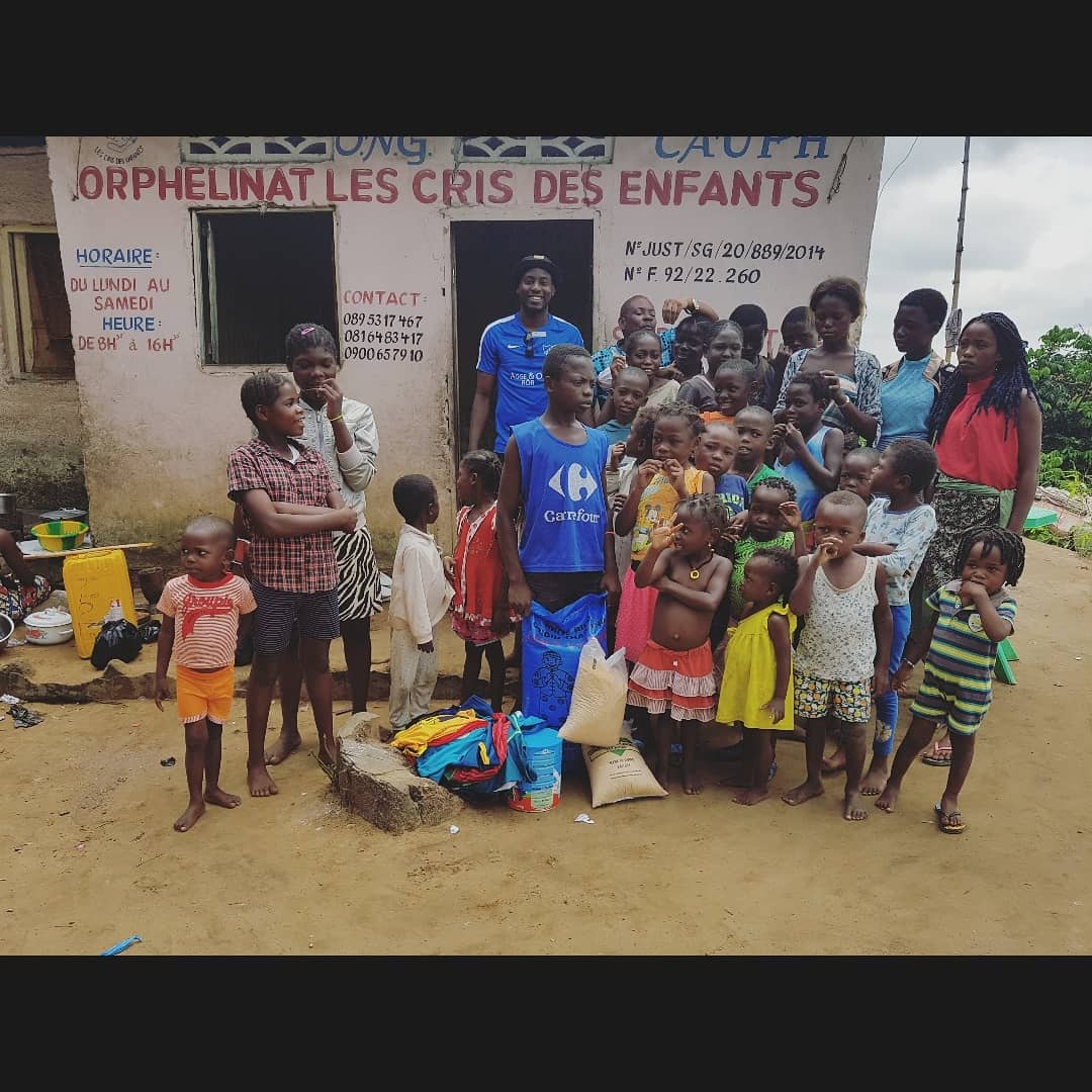 christobimu's tweet photo. Hoppas att deras rop kan höras över hela världen🇸🇪J'espère que leur cris peuvent se faire entendre partout dans le monde🇫🇷🇨🇩 #insamlingtillkongo #barnhem #orphelinat #lescrisdesenfants https://t.co/nkt7qppFjZ