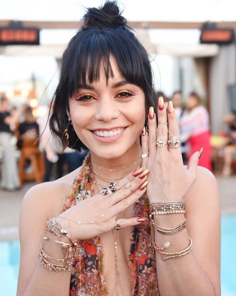 18sChella's tweet photo. Vanessa Hudgens at her SinfulColors Festival collection https://t.co/n1IgNGXNVv