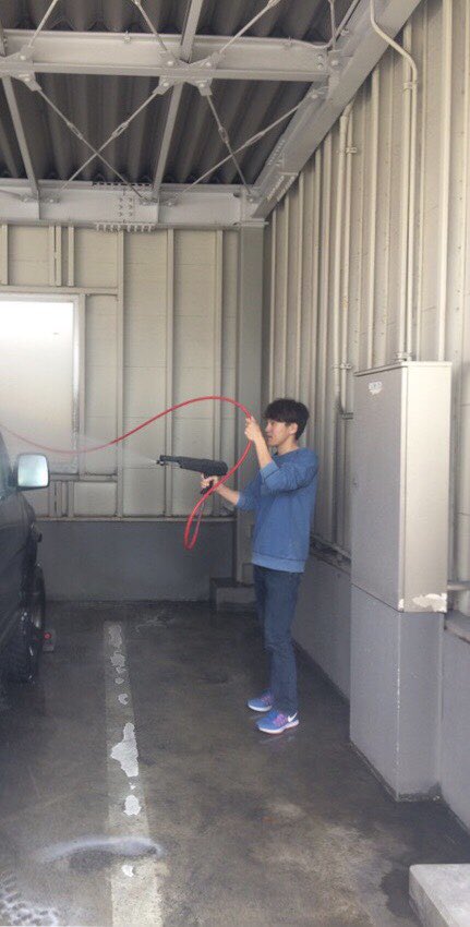 kagoshimalax18's tweet photo. さて、今日の部員紹介！
鹿大1のイケメン、いや鹿児島1のイケメン 
工学部4年 西島裕亮です！

ポジション AT 
最近MDからATへ転向しました！

ひとこと ラクロス楽しいですよ！一緒にラクロスしましょー！

#鹿児島大学 #春から鹿大 #ラクロス
#男子ラクロス #鹿大ラクロス https://t.co/wq3FK2ebmr