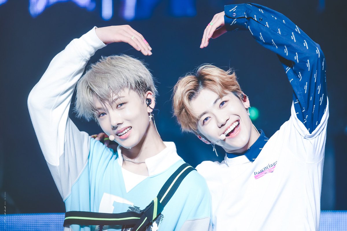 GARDENforJISUNG's tweet photo. 180415 한일우정페스타 #지성 #박지성 #모찌성 #NCT

❤️ https://t.co/Qyqw35e993