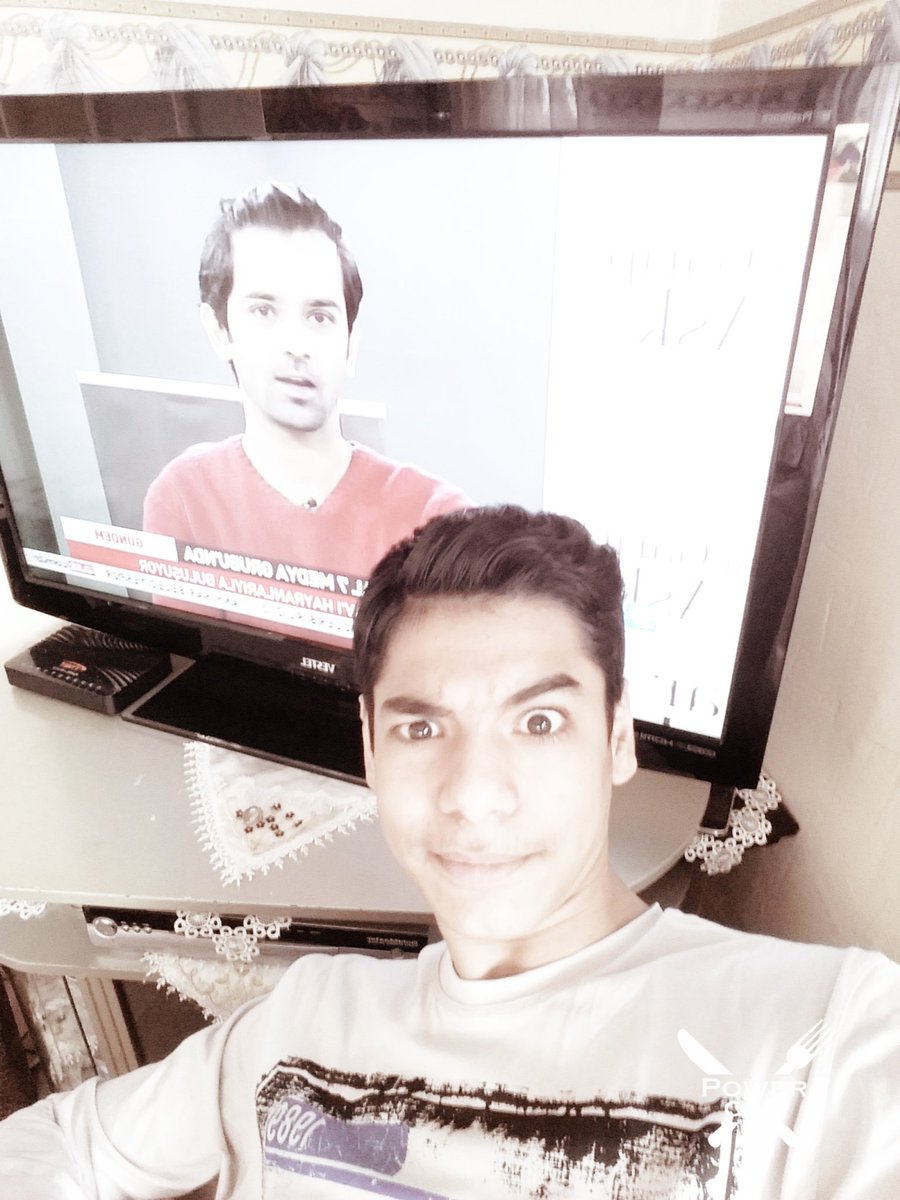 AycaPoyraz1's tweet image. Some fan moments from Turkey😂Barun can fascinate every creature in this world😌😎 #turkishboy #turkishcat #BarunSobti