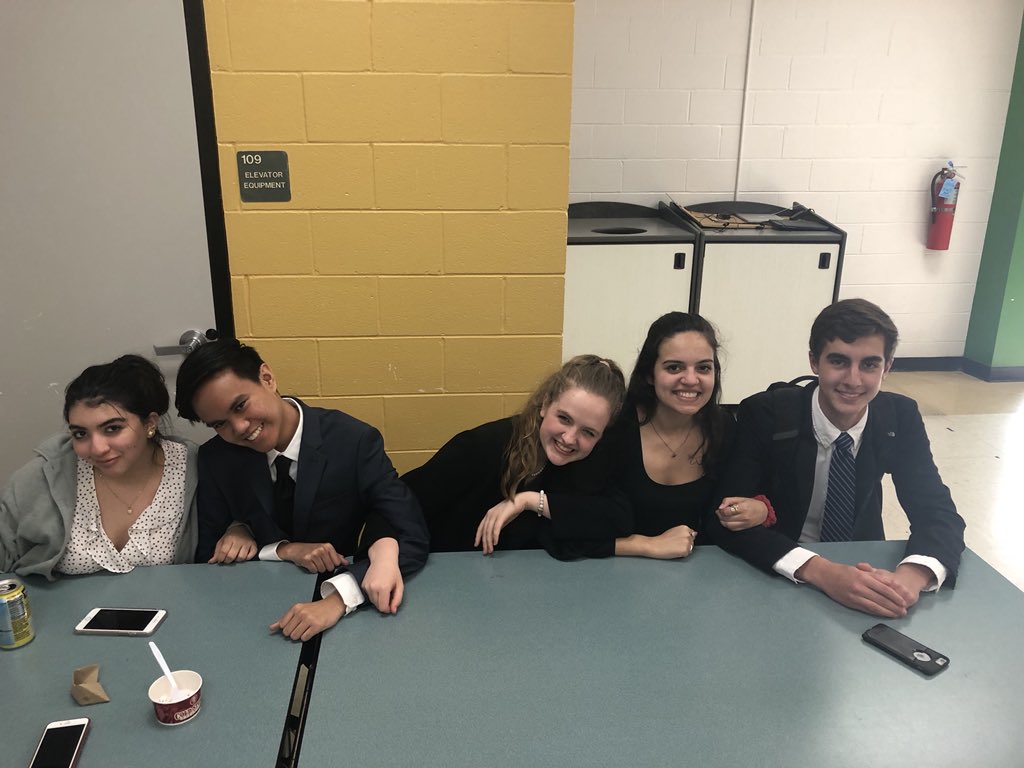 debate_cghsnc's tweet photo. Everybody’s got their game faces for states!! Let’s go team!! https://t.co/kSpTC5h17K