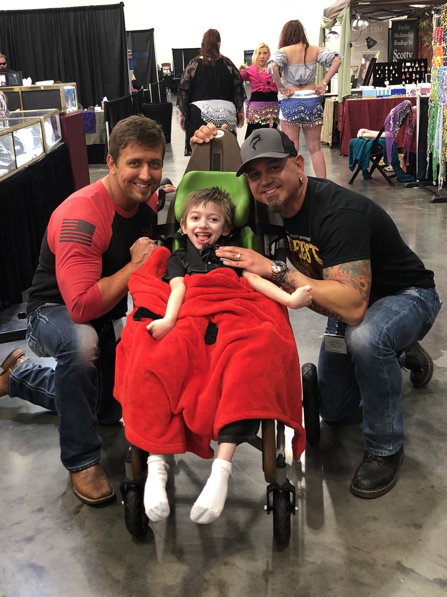 BuckCherish's tweet photo. Bray got to meet these awesome guys yesterday. He loved the attention. #love4bray #cpsux #Ghostasylum https://t.co/nVrTXUBI2f