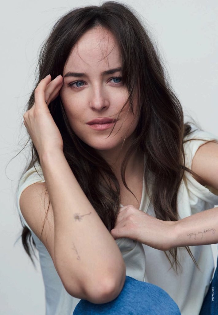 PLDakotaJ's tweet photo. 📷| Dakota w sesji dla włoskiego wydania Marie Claire. https://t.co/5rxuJ2QgOh