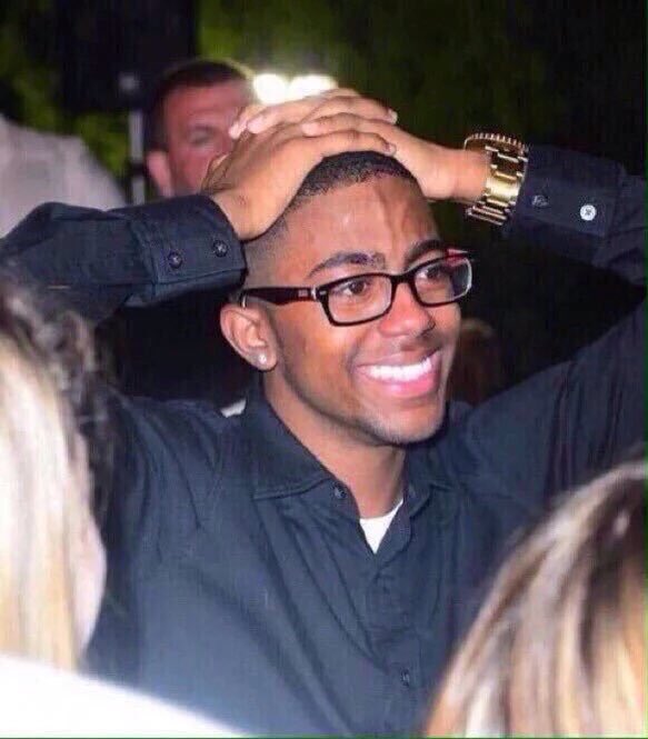 DopeBoyOdi's tweet photo. #uSatanIsWhen you start being faithful and committed to your Bae and your crush starts replying to your texts https://t.co/PcXdlkBn3W