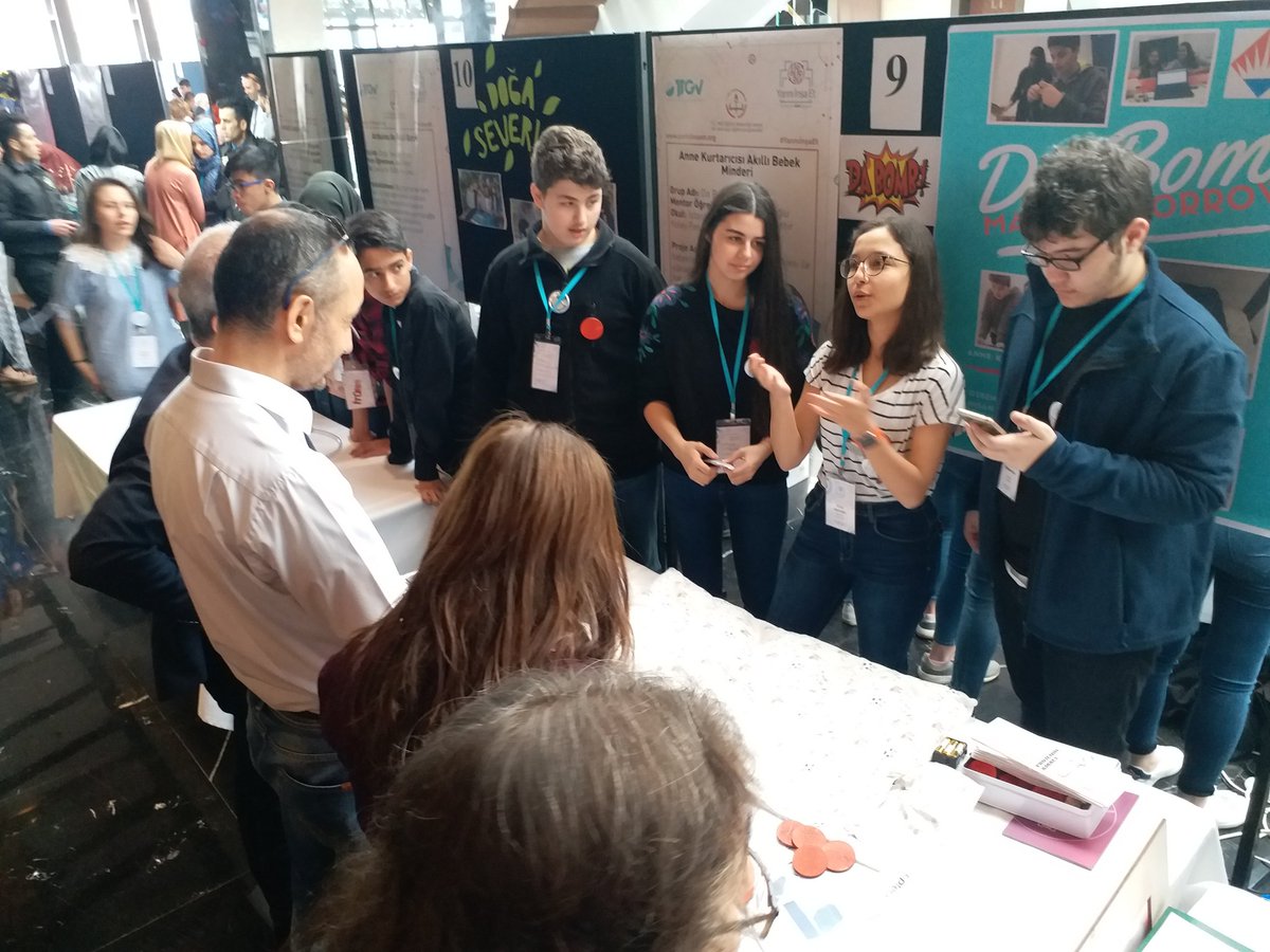 #YarınıİnşaEt öğrencilerimiz projelerini sunuyorlar <a href="/T_T_G_V/">Türkiye Teknoloji Geliştirme Vakfı</a> <a href="/MutluKocagra/">Mutlu Koçağra</a> @bittertoblerone <a href="/OkumusSoner/">Soner Okumuş</a> <a href="/dvdsgn/">David SEGUIN</a> <a href="/Sezgin_celikel/">Sezgin Çelikel</a> <a href="/aliersinatas/">Ali Ersin Atas</a>  <a href="/sph_dmr/">DEMİR</a> <a href="/DeryaOzkanYavuz/">Derya Yavuz</a>