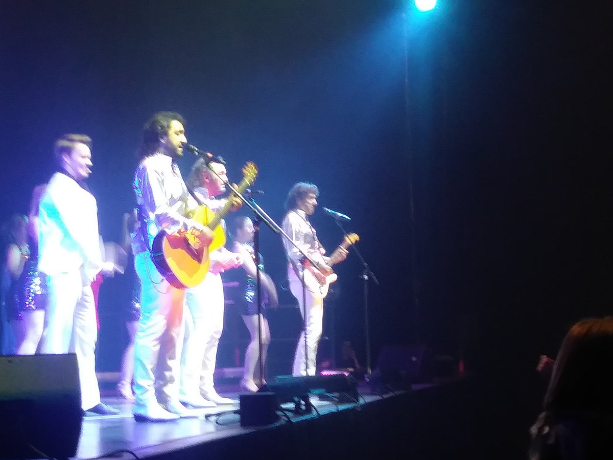 beegeesitaly's tweet photo. I will remember Massachusetts #ItalianBeeGees #tour #2018 #Germany #Kiel https://t.co/yv0kUseIjw